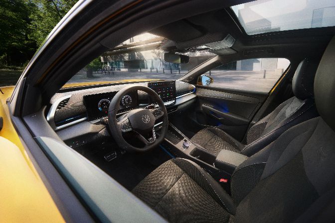 VW%20T-Roc%20Innenraum