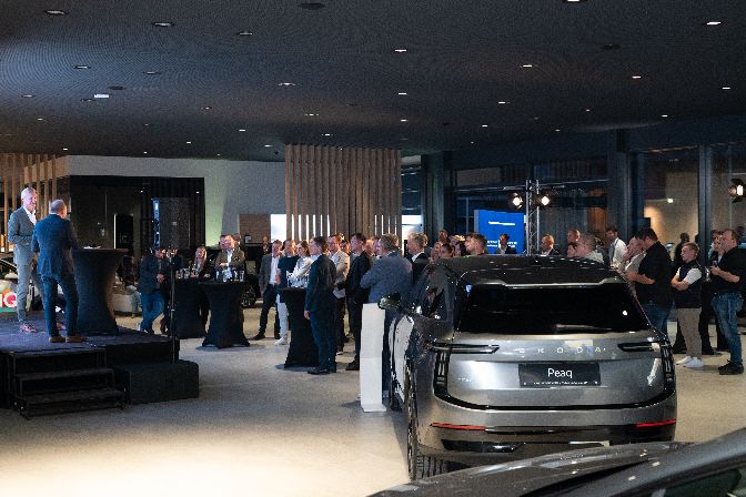 Showroom%20Er%F6ffnung