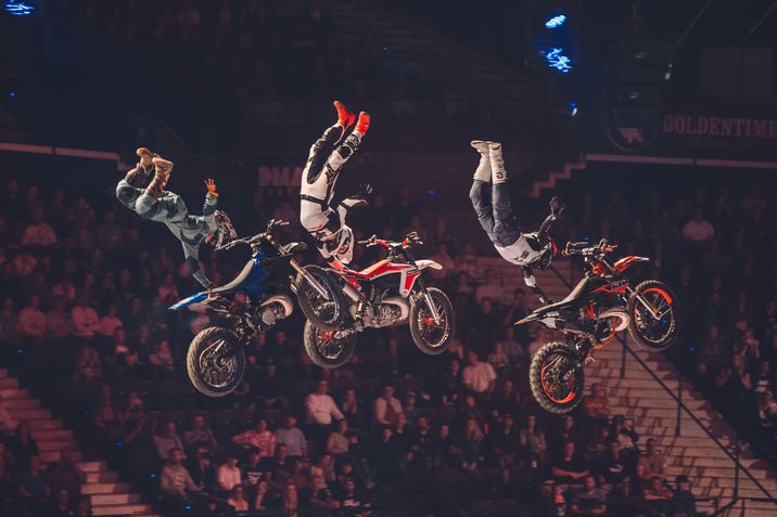 masters of dirt